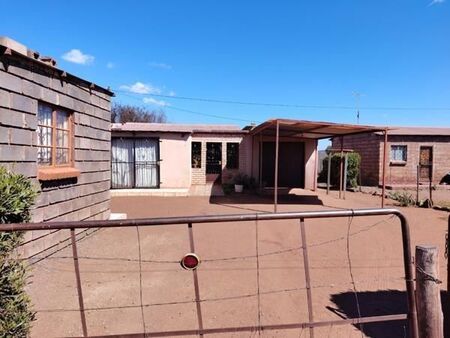 2 Bedroom House in Postmasburg
