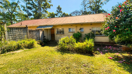 2 Bedroom House in Mount Michael