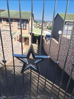3 Bedroom House in Newlands West