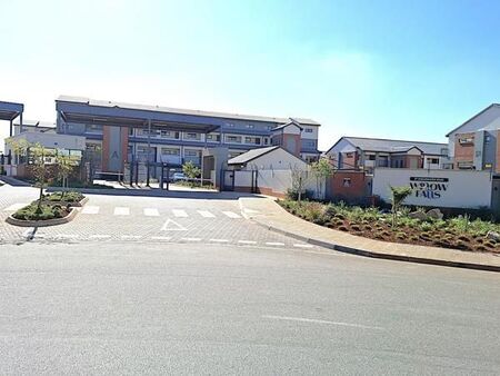 2 Bedroom Apartment in Wilgeheuwel