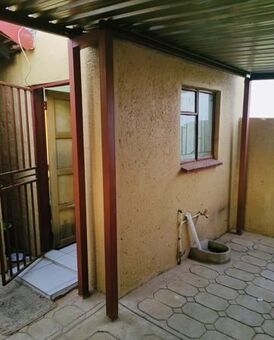 1 Bedroom House in Soshanguve East Ext 4