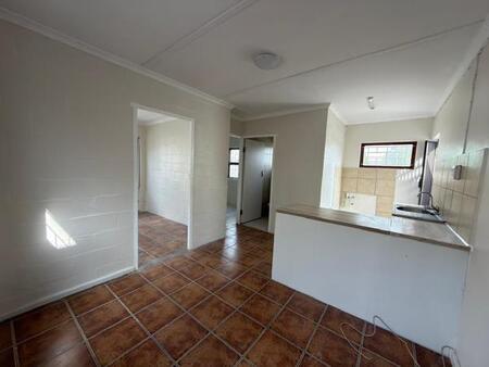2 Bedroom Apartment in Blackheath Industrial