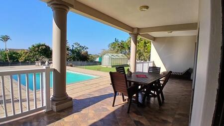 2 Bedroom Apartment in Port Edward