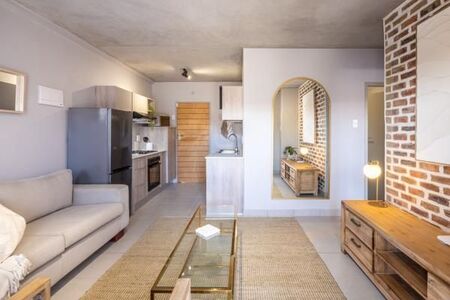 2 Bedroom Apartment in Nooitgedacht