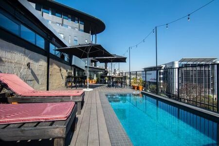 Studio Apartment in Sandton Central