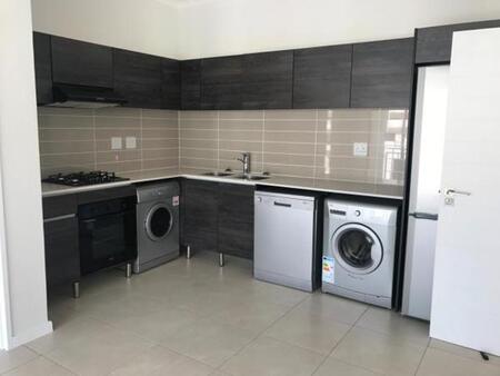 1 Bedroom Apartment in Modderfontein