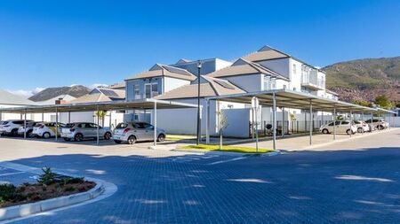 2 Bedroom duplex apartment to rent in Honeydew Country Estate, Paarl