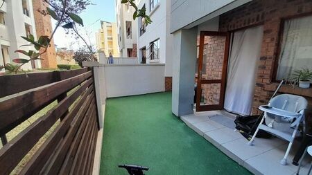2 Bedroom apartment to rent in Ferndale, Randburg