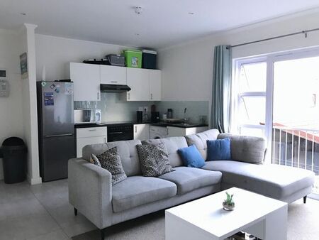 1 Bedroom apartment to rent in Kenilworth, Cape Town