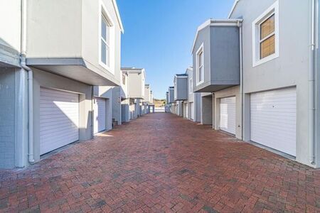 1 Bedroom apartment to rent in Claremont, Cape Town