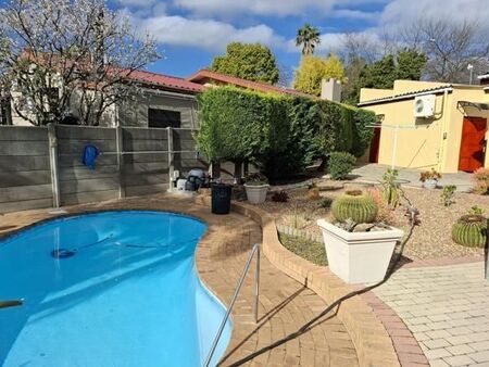 2 Bedroom House in Ranzadale