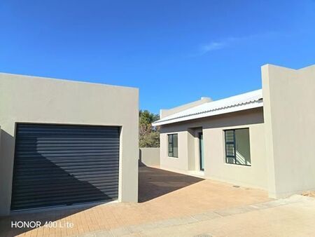 2 Bedroom House in Keidebees