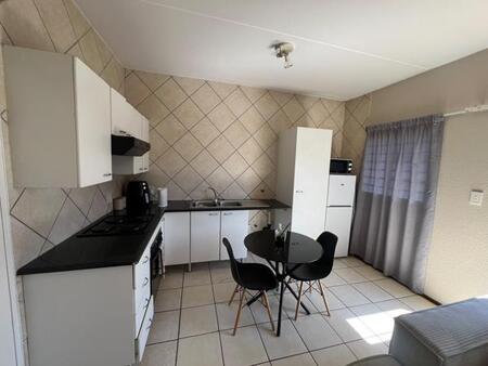 1 Bedroom Apartment in Weltevreden Park