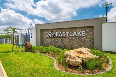 1 Bedroom Apartment in Modderfontein