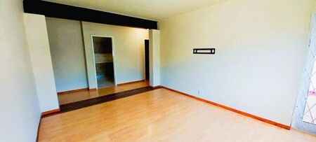 2 Bedroom apartment to rent in Rondebosch, Cape Town