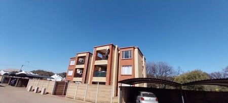 2 Bedroom apartment to rent in Die Hoewes, Centurion