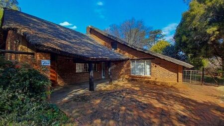 2 Bedroom house to rent in Melodie, Hartbeespoort