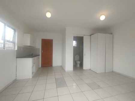 1 Bedroom Apartment in Vredenburg