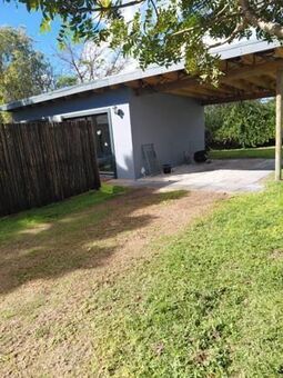 1 Bedroom House in The Island
