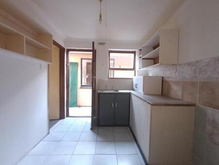 2 Bedroom House in Strandfontein