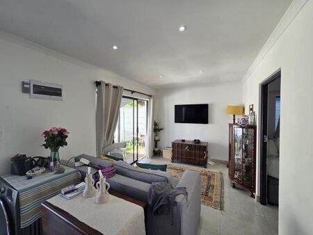 1 Bedroom Flat in Lemoenkloof