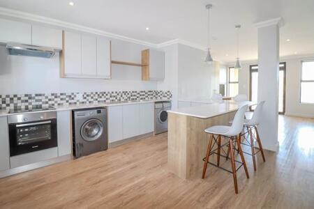 2 Bedroom Apartment in Stellenbosch Central