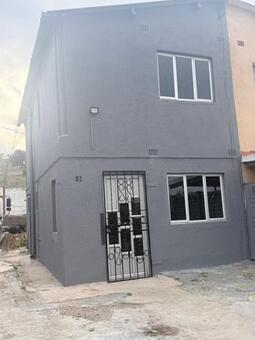 2 Bedroom House in Crossmoor