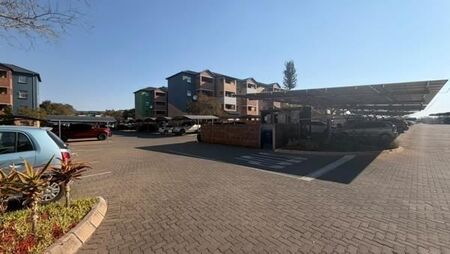 2 Bedroom Apartment in Heuweloord
