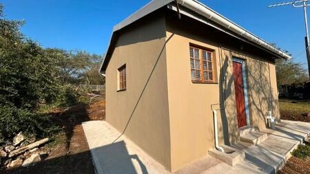 1 Bedroom bachelor to rent in Ashburton, Pietermaritzburg