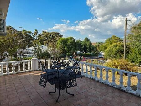6 Bedroom House in Uitsig