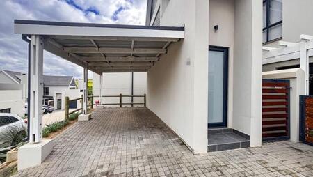 2 Bedroom Apartment in Hartland Lifestyle Estate