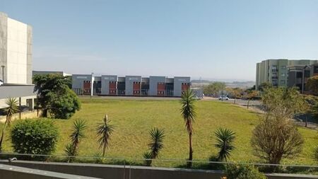 1 Bedroom Apartment in New Town Centre (Gateway)