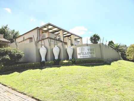 2 Bedroom Apartment in Vanderbijlpark Sw5