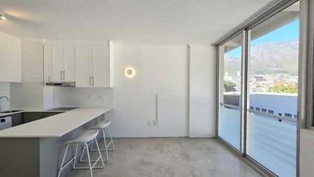 1 Bedroom apartment to rent in Cape Town City Centre