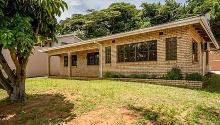 3 Bedroom house to rent in Bluff, Durban