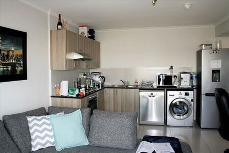 1 Bedroom apartment to rent in Claremont, Cape Town