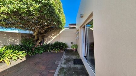 1 Bedroom cottage to rent in Crawford, Cape Town