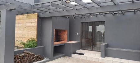 1 Bedroom Flat in Vredenburg