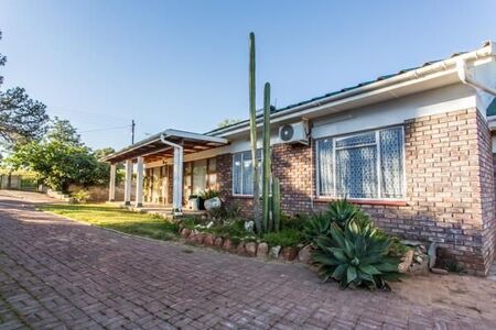 3 Bedroom House in Oudtshoorn North