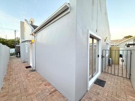 Studio apartment in Table View