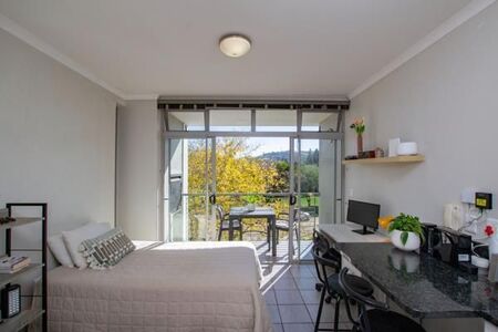 Bachelor apartment in Universiteitsoord