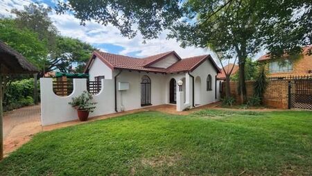2 Bedroom House in Doornpoort