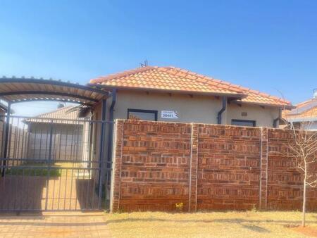 3 Bedroom House in Protea Glen