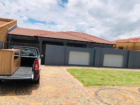 3 Bedroom House in Kwa Thema
