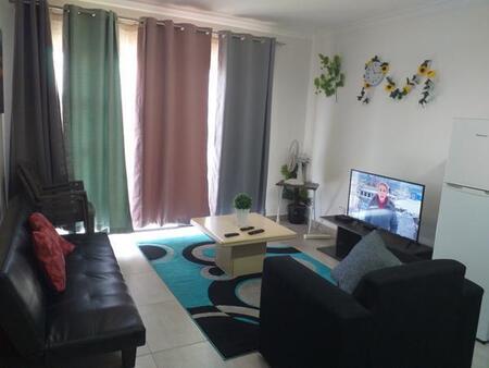 1 Bedroom Apartment in Olievenhoutbos