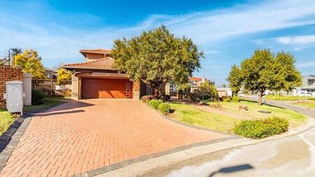 4 Bedroom house to rent in Helderwyk, Brakpan
