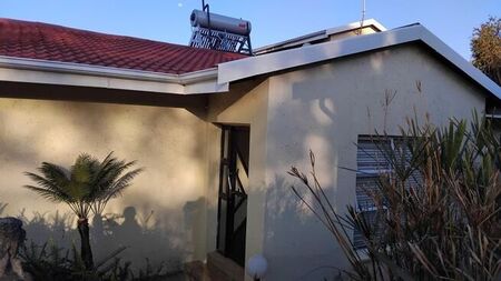1 Bedroom cottage to rent in Weltevreden Park, Roodepoort
