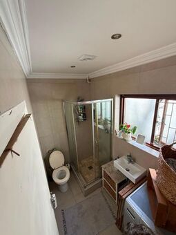 1 Bedroom apartment to rent in Green Point, Cape Town