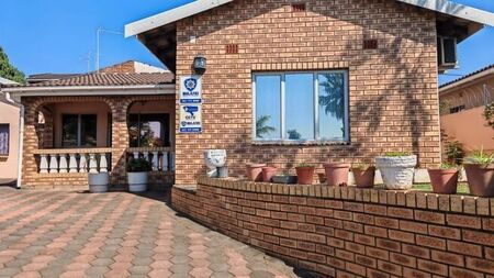3 Bedroom house to rent in Palmview, Phoenix