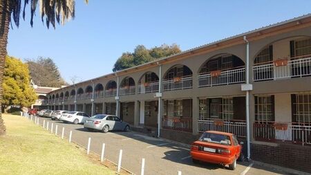 1 Bedroom apartment to rent in Albertville, Johannesburg